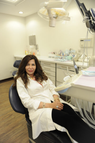 Suzan - Dentist and implantologist